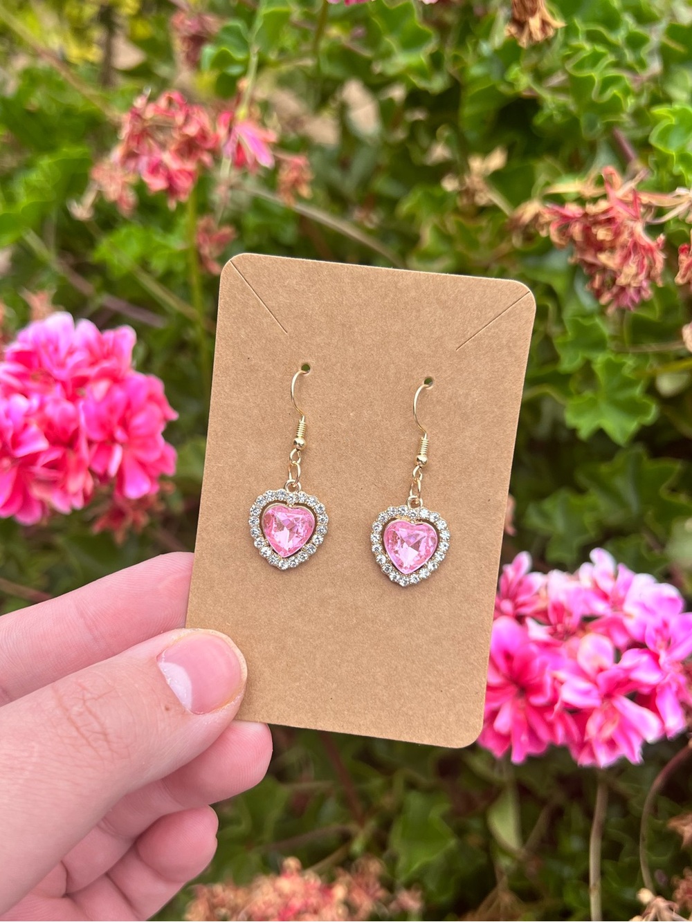 LIGHT PINK BLINGY HEARTS DANGLE EARRINGS